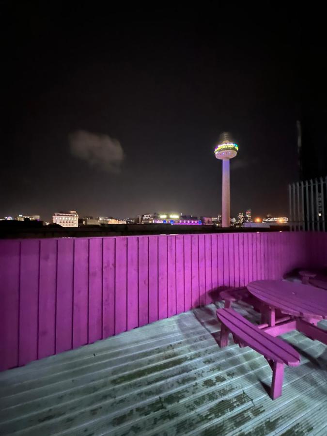 Penthouse Apartment, Sleeps 21 With Terrace Liverpool Exteriér fotografie